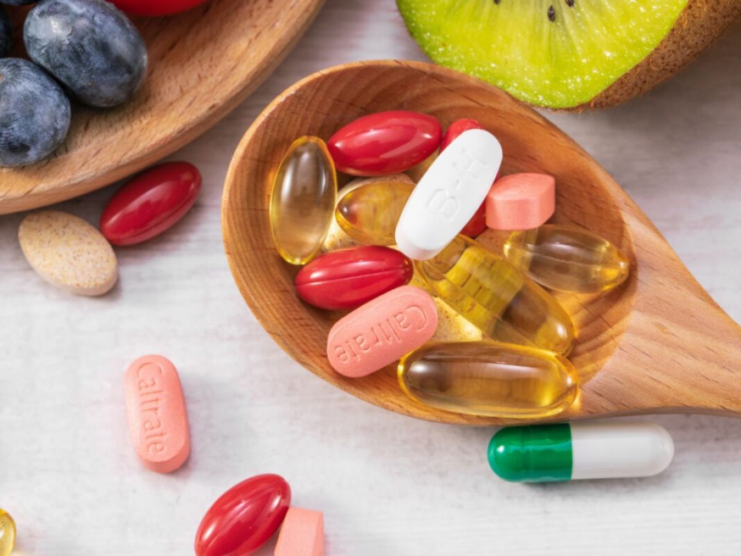 عوارض جانبی قرص مولتی ویتامین